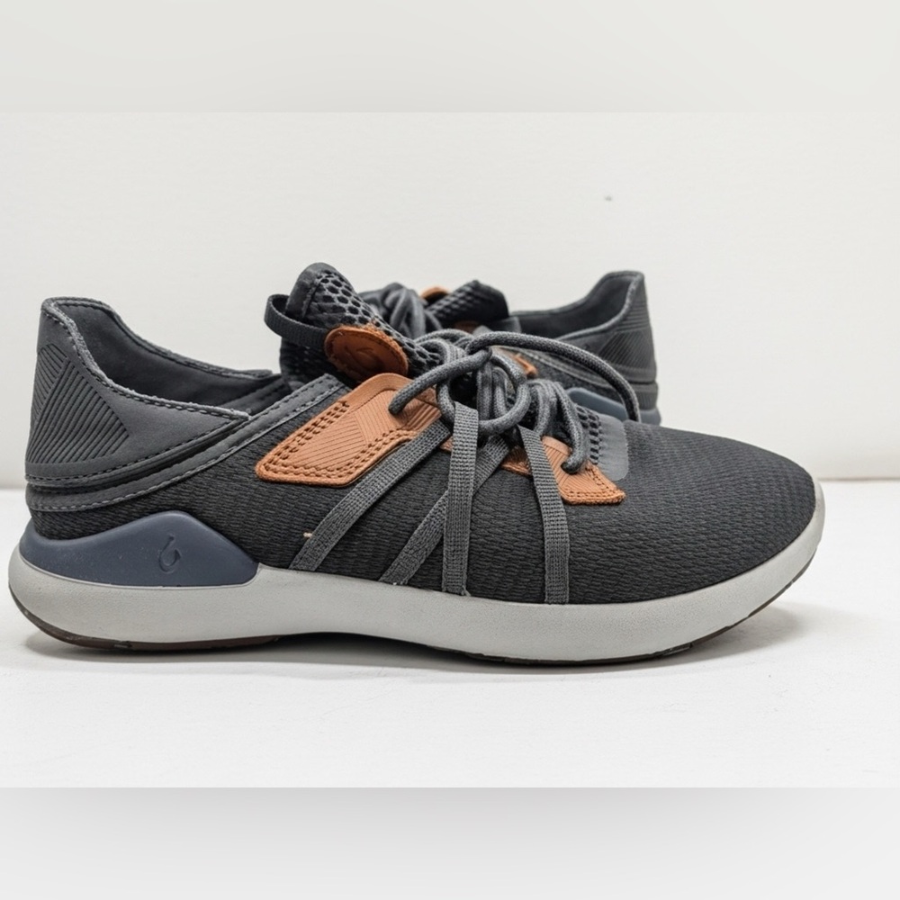 Never worn! OluKai Mio Lī Men's Sneakers Pavement Grey Vintage Indigo Blue Size